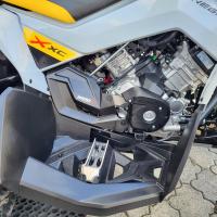 Renegade 1000R XXC MY24 Catalyst Gray Neo Yellow, AKCE ŘÍJEN