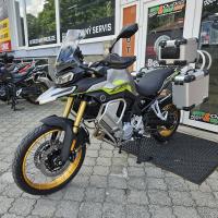 VOGE 900 DSX, Lime Grey, Tour edice vč. 3 ks kufrů